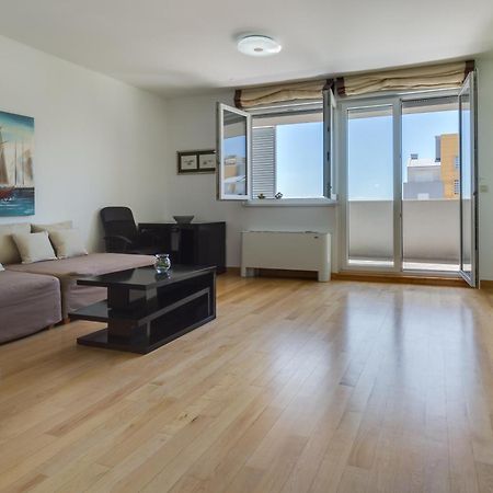 Apartment Pavic - Private Parking Zadar Exterior foto