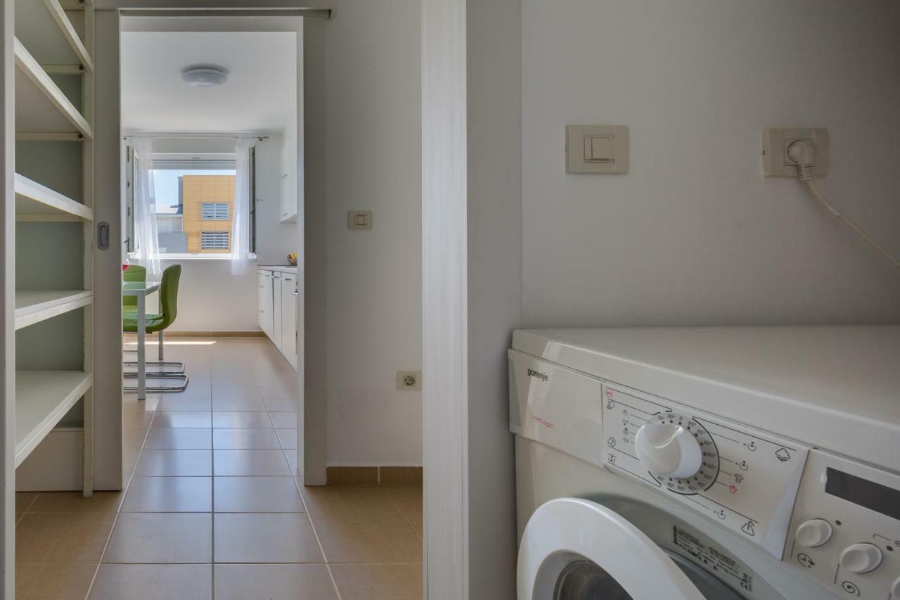 Apartment Pavic - Private Parking Zadar Exterior foto